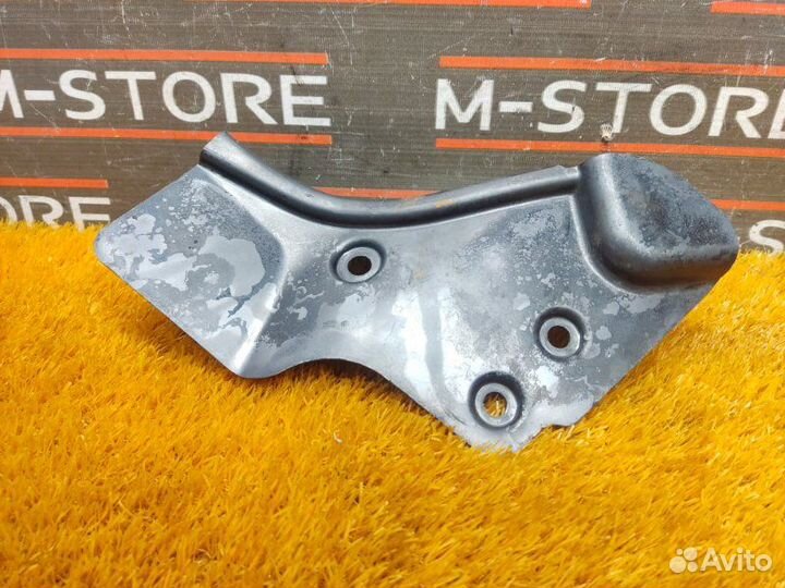 Защита днища кузова задняя правая Bmw X5 E70