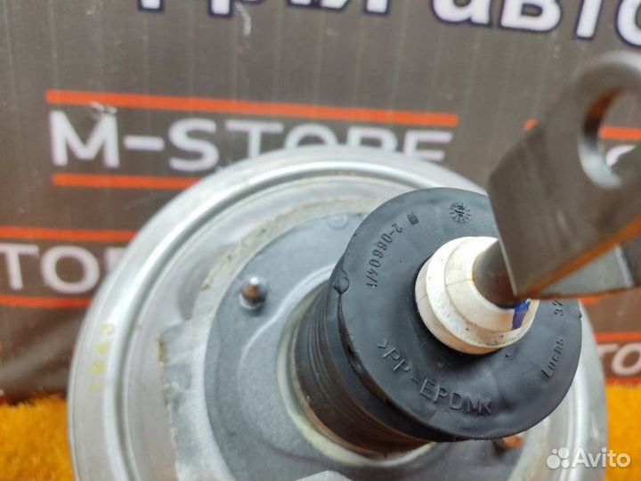 Вакуумный усилитель Bmw 6-Series E63 N62B44A 2003