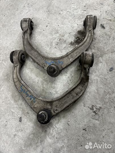 Рычаг передний правый верхний BMW X5 E70 F15