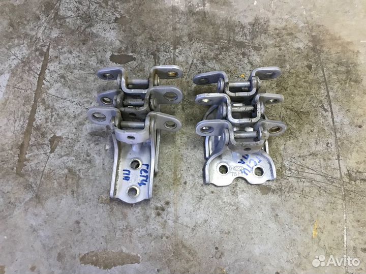 Петли дверей Хендай Гетц