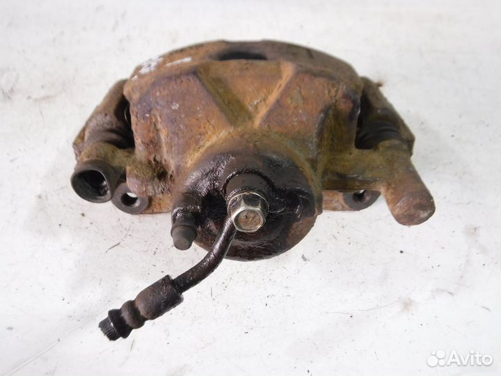 Суппорт передний левый Mazda 6 GG