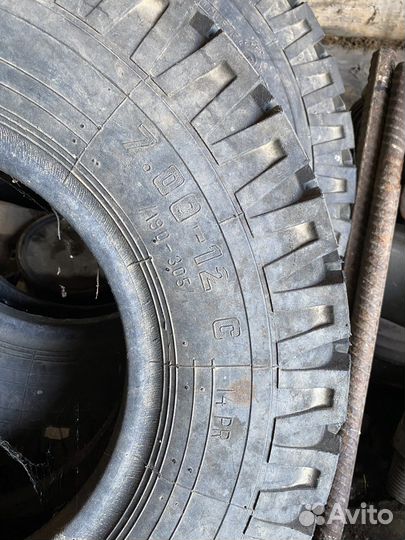 Accelera 651 12.00/7 R14