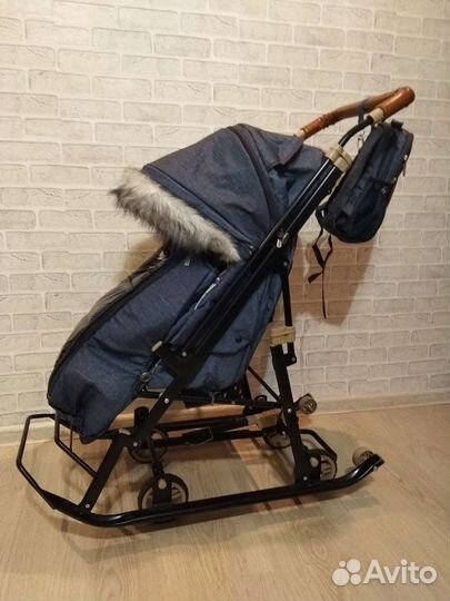 Детские санки на колесах