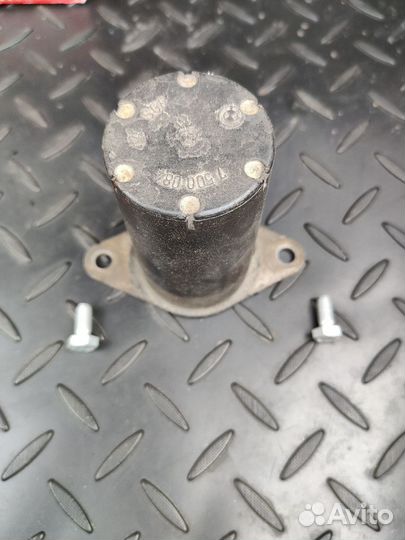 Bmw e39 демпфер глушителя