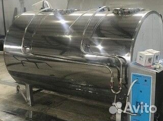 Танк охладитель молока закрытого типа 1000л г685