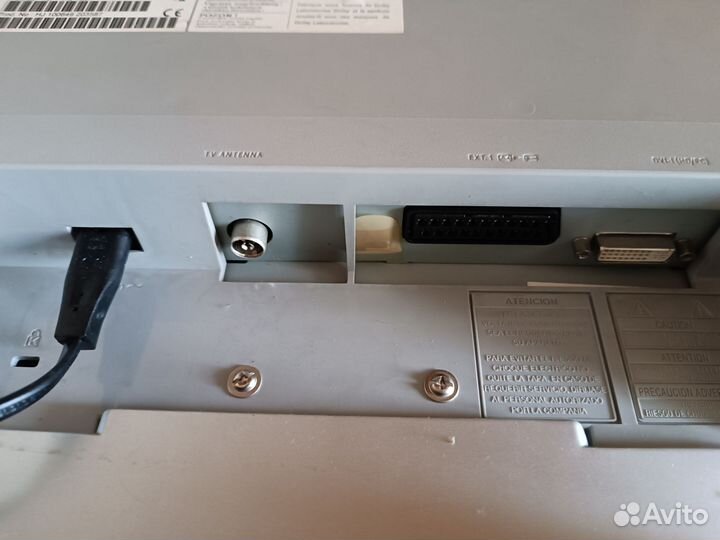 Телевизор на запчасти