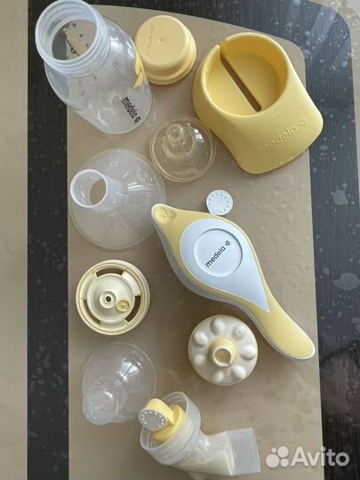 Молокоотсос medela ручной