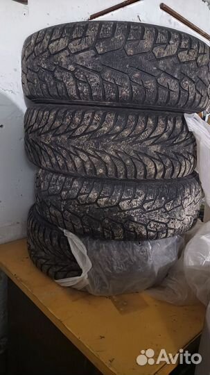 Yokohama Ice Guard IG55 215/65 R16 102T