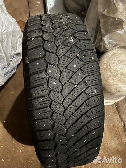 Gislaved Nord Frost 200 205/65 R16