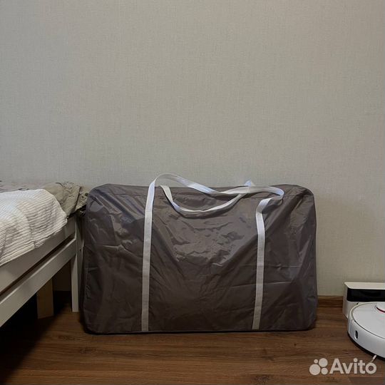 Колыбель nuovita accanto dalia