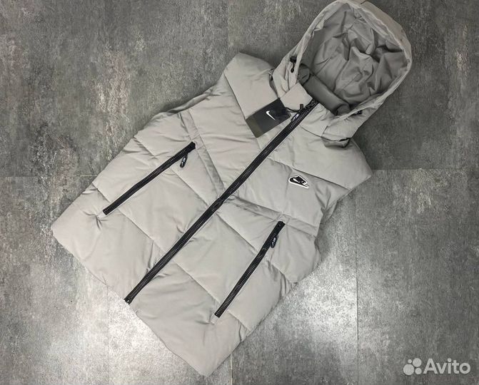 Жилетка nike Windrunner