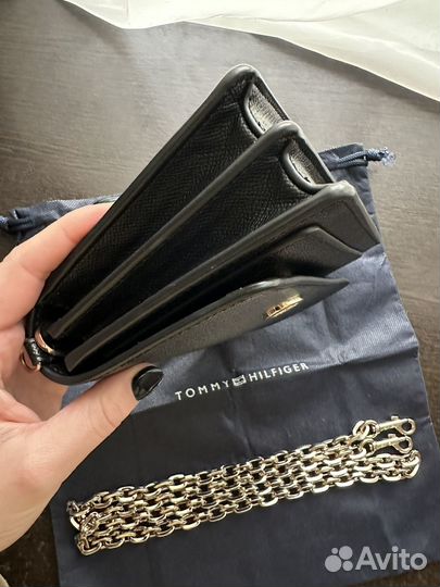Новая) Сумка женская Tommy Hilfiger на цепочке