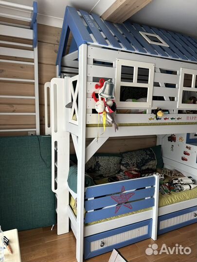 Детская кровать домик с матрасом