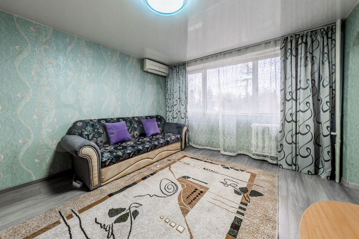 2-к. квартира, 60 м², 4/9 эт.