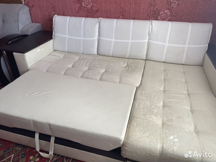 Угловой диван