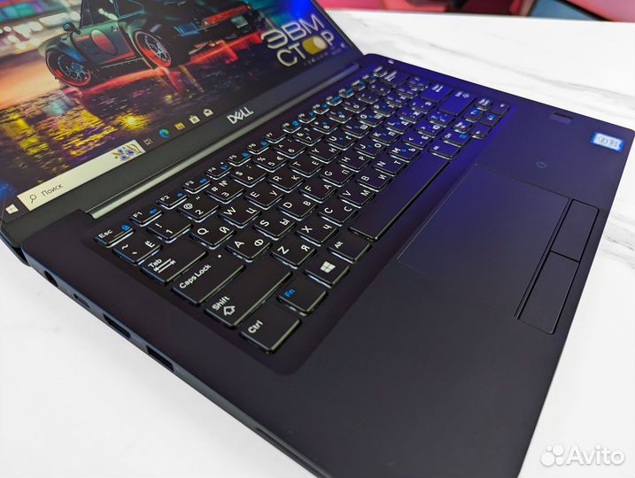 Компактный Dell Latitude 7390 i5-8250U 16GB 512SSD