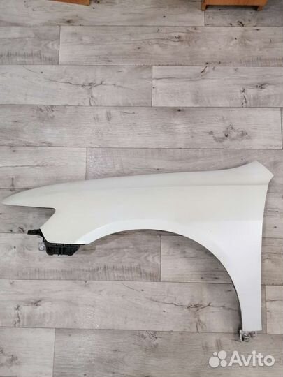 Крыло переднее на хонду аккорд