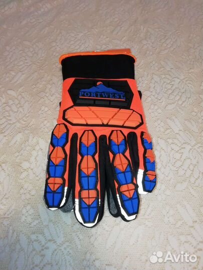 Противоударные перчатки зимние Portwest. р. L(9)
