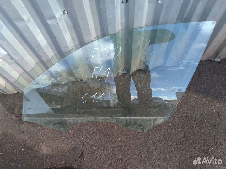 Стекло переднее левое bmw f30 - 51332458071