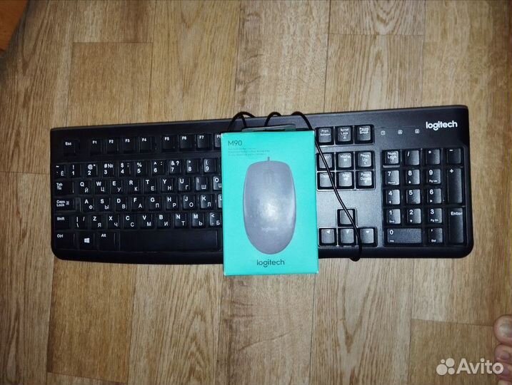 Комплект клавиатура и мышь