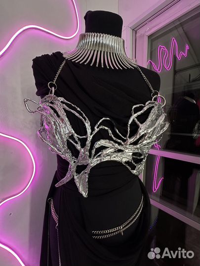 Аренда костюма в стиле Футуризм,Голливудский