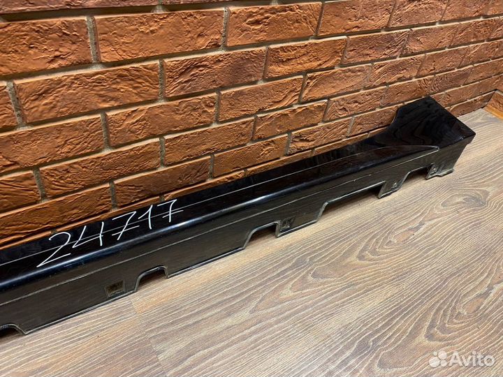 Накладка на порог левая Kia Cerato 2018+