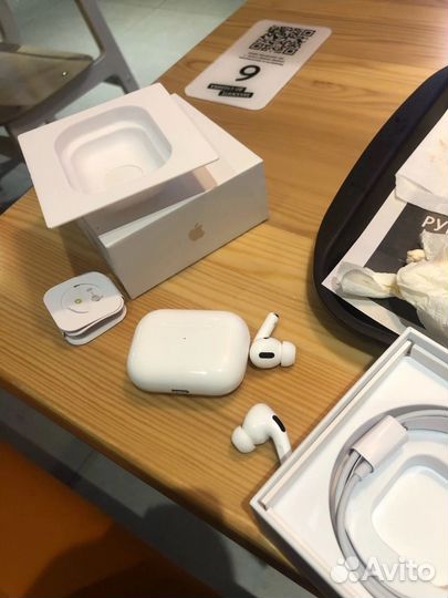 Наушники earpods