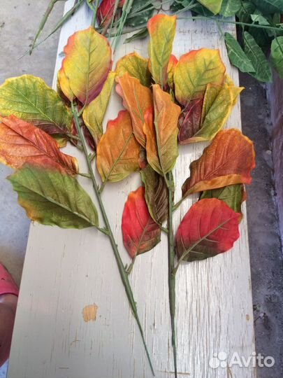 Искусственная зелень (веточки)