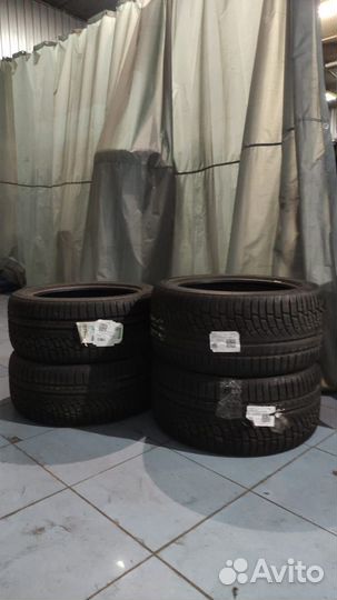 Nokian Tyres WR A4 255/45 R19 и 285/40 R19