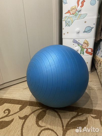 Гимнастический мяч фитбол