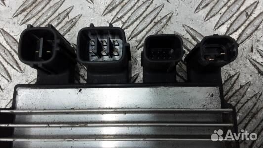 Блок управления форсунками toyota avensis T27 (YBE