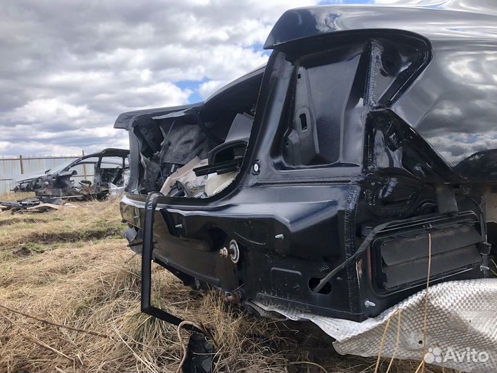 Панель задняя Bmw 7 f02 2008-2015