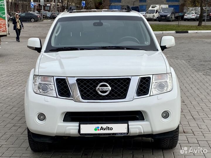 Nissan Pathfinder 2.5 AT, 2010, 188 700 км