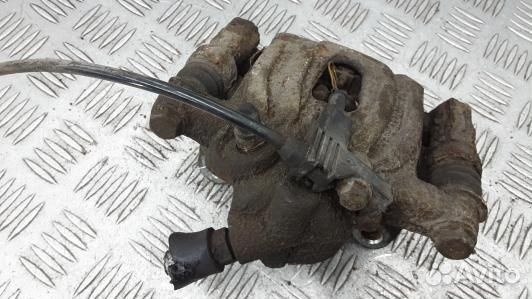 Суппорт тормозной задний правый mercedes benz vito