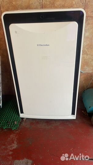 Напольный кондиционер electrolux