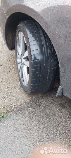Michelin Pilot Sport 4 205/50 R17 93Y