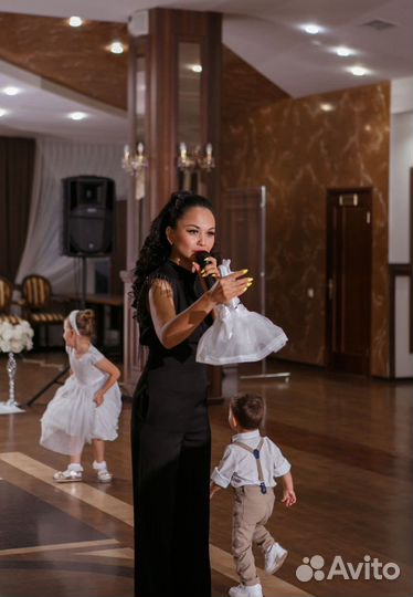 Ведущий тамада (Свадьбы,юбилеи,корпоративы)