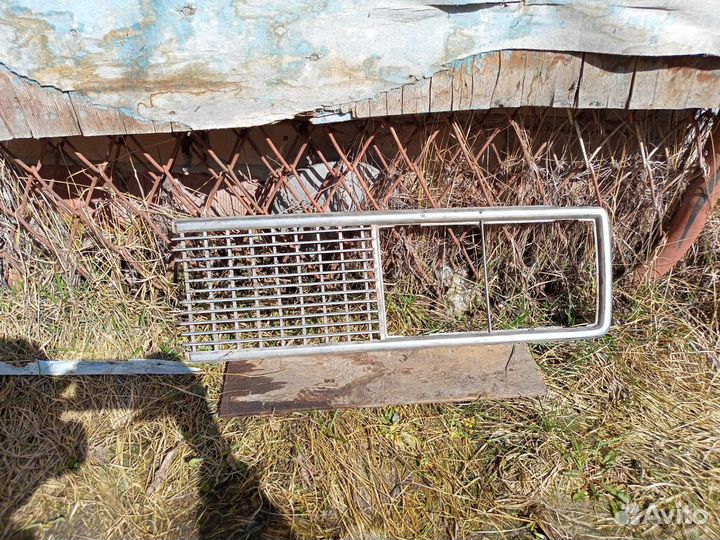 Решетка радиатора хромированная ваз 2106