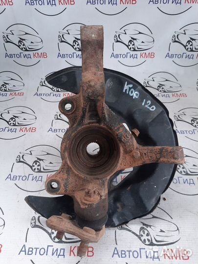 Кулак поворотный передний правый Toyota Corolla