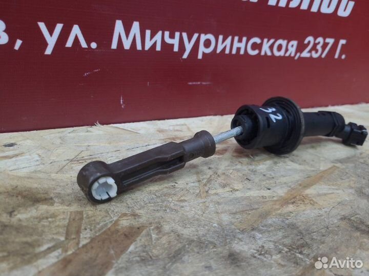 Главный цилиндр сцепления Renault Logan