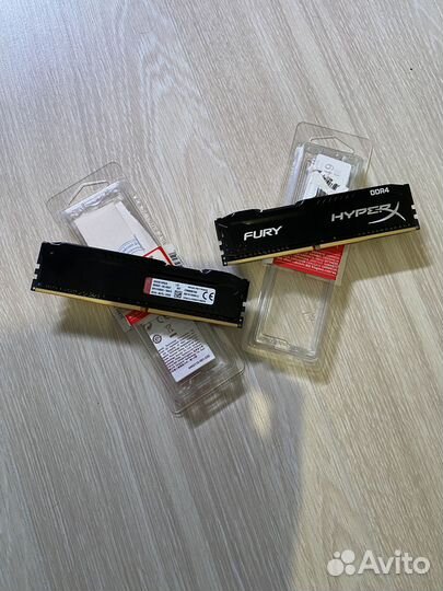 Память Kingston HyperX Fury 2x8Gb 2133Mhz DDR4