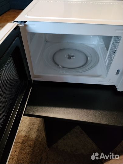 Микроволновая печь BBK