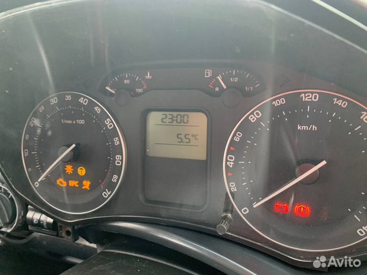 Приборная панель Skoda Octavia a5