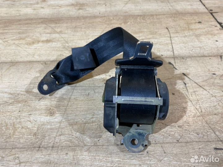 Ремень безопасности задний левый Renault Logan 2