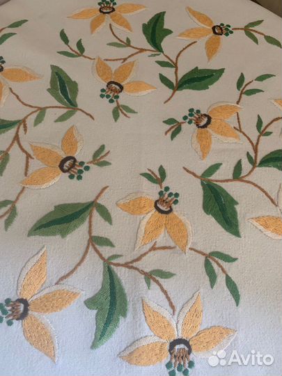 Скатерти с вышивкой