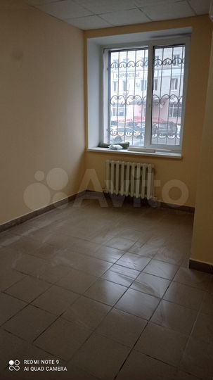 Торговая площадь, 24 м²