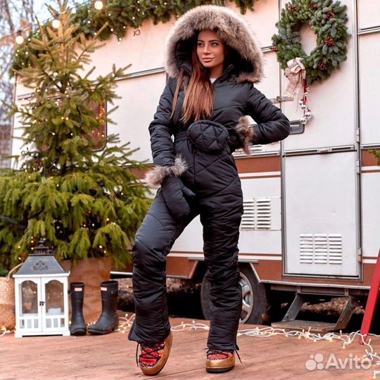 Комбинезон женский