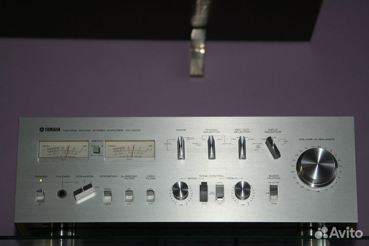 Флагман, усилитель Yamaha CA-2000(4) в 1976г