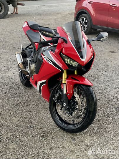 CBR 1000 RR/RA 2017