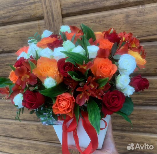 Живые цветы букеты с доставкой